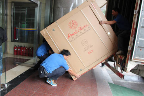 临潭钢琴贵重工艺品无忧运